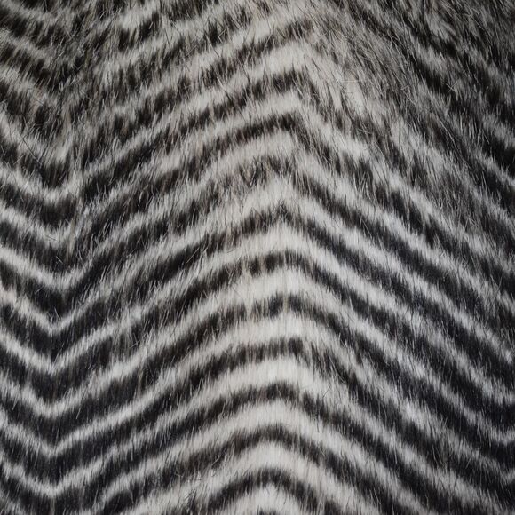 JACK Women's Faux Fur Vest Black Ivory Size M - Picture 6 of 9